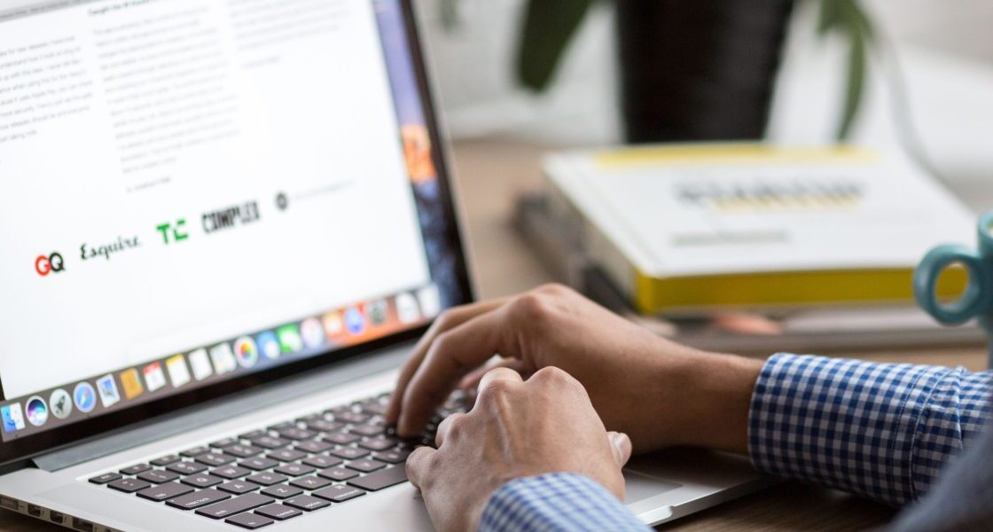 This guide helps you choose the best site to build a blog by walking through the real trade-offs between hosted and self-hosted platforms, plus the features tha...