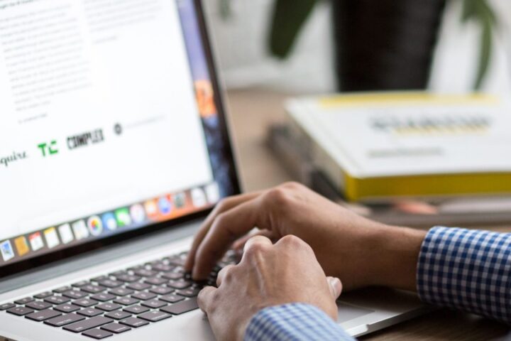 Discover the Best Site to Build a Blog Your Solopreneur Checklist
