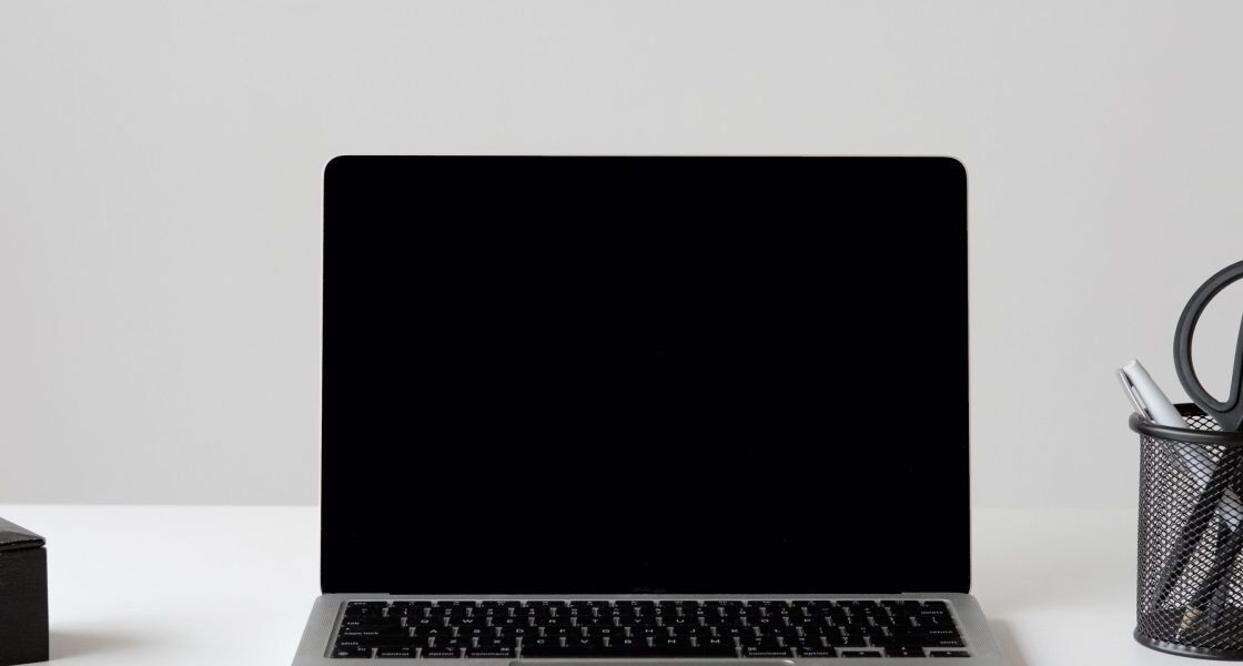 This article explains how to find the cheapest domain name transfer in 2026 and avoid the common surprises that inflate costs. It walks through the transfer pro...
